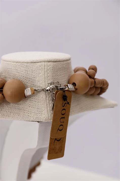 Colar Nude Souq de Bolas em Madeira Rehabita Brechó