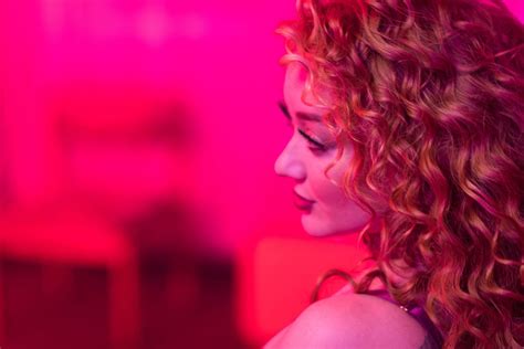 Curly Beauty Emma Magnolia Strips Naked While Playing With Sextoys Photos