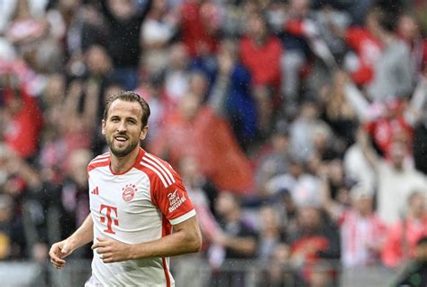 Harry Kane Suma Su Primer Doblete Con El Bayern M Nich