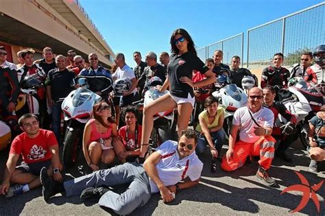 Model Francesca Casula Will Pose Completely Naked If Cagliari Get Promoted Mirror Online