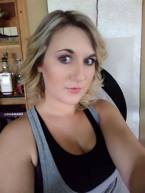 TW Pornstars - 3 pic. FiFi Foxx 🖤🐑 PRODUCER. Twitter. Great shooting