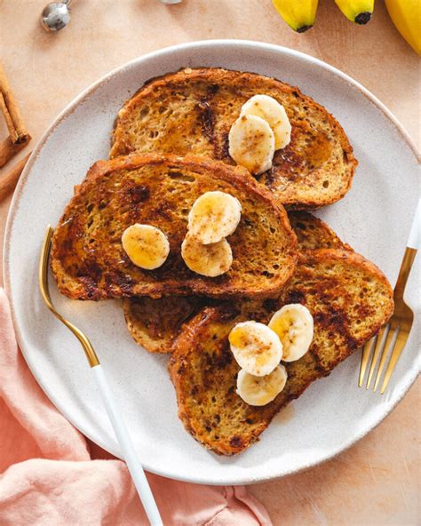 11 Banana Breakfast Recipes – A Couple Cooks