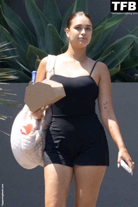 April Love Geary Aprillovegeary Nude OnlyFans Leaks Fappening Page 2 FappeningBook