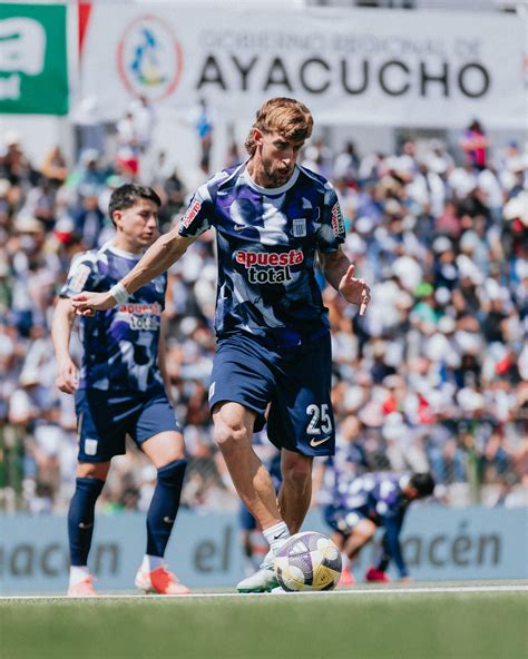 Alianza Lima y Universidad Católica se enfrentan en octavos de final de