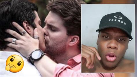 GAY SE BEIJANDO NA RUA MINHA OPINIÃO YouTube