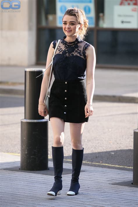 Maisie Williams Nude Pictures Photos Playboy Naked Topless Fappening