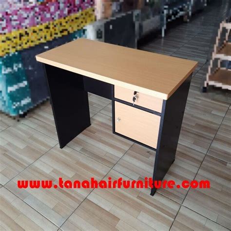 meja kasir lunar mk  tampak keseluruhan