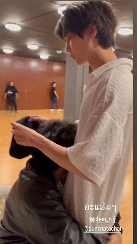 JoongDunk Selebritas Gambar Pacar Pria Gay