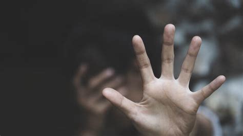 Unfassbare Taten J Hriger Soll Unter J Hrige M Dchen Zum Sex Gezwungen Haben Baden