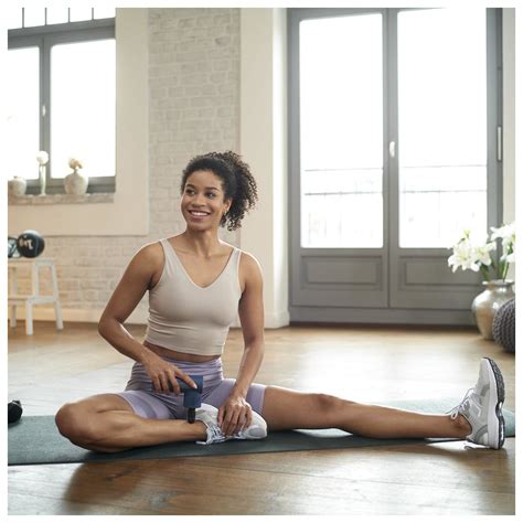 Medisana Mg Hot Cold Massagepistole Von Expert Technomarkt