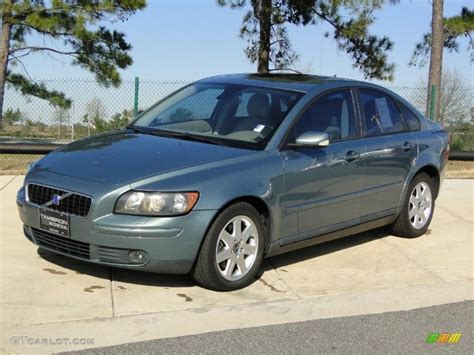 Mistral Green Metallic 2004 Volvo S40 T5 Exterior Photo 42956839