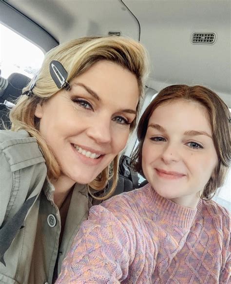 Best Of Rhea Seehorn On Twitter New Rhea Seehorn On The Set Of ‘bad