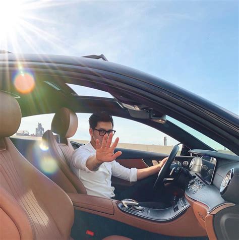 Club bạn trai hot girl Việt Toàn những gương mặt điển trai giàu có và cuộc sống ngập tràn đồ hiệu