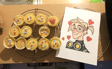 Babe What Wrong Youve Barely Touched Your Hugo Vat K Cupcakes R Vat K