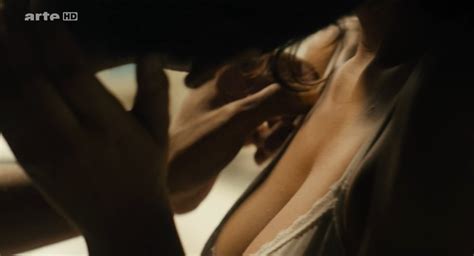 Nude Video Celebs Nailia Harzoune Sexy Renaitre