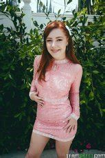 Pretty Redhead Babe Amber Addis Fucked By An Older Man In The Kitchen 11 Photos