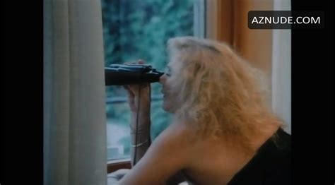 Il Vizio Nel Ventre Nude Scenes Aznude