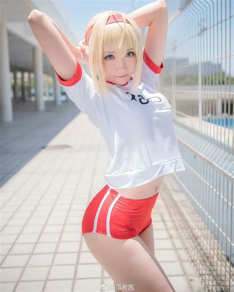 Fate Grand Order Saber Fate Grandorder Cosplay Cosplayworld