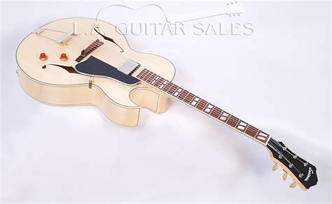 Eastman AR CE BD Archtop With Florentine Cutaway Blonde
