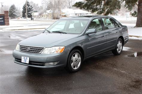 2004 Toyota Avalon XLS | Victory Motors of Colorado