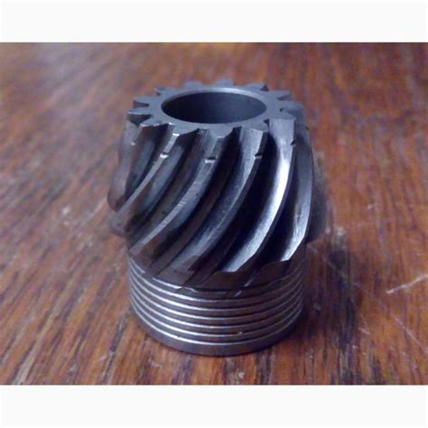 Продам МАЛЕНЬКАЯ шестерня для болгарки BOSCH GWS25-230J, бу - Запорожье ...