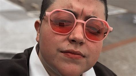 Ana Vilela exibe corpão ao posar de lingerie transparente e faz revelação Me comprar