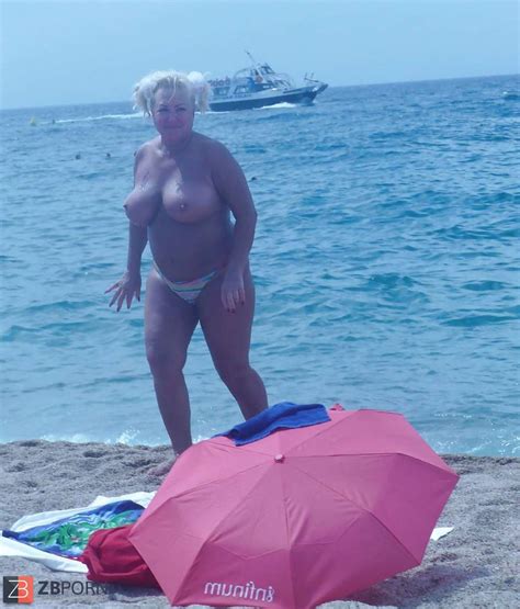 Mature Likes ZB Porn