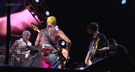 T U B E Red Hot Chili Peppers Reading UK DVDfull Pro Shot DL