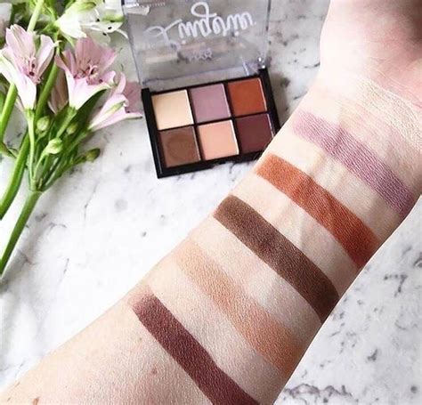NYX Professional Makeup Lid Lingerie Shadow Palette NaaDeng เวบสำหรบคนทรก