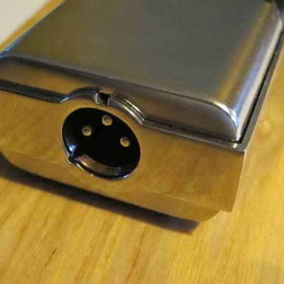 NUDE Dual Ribbon Microphone NUDE Rectangle Reverb