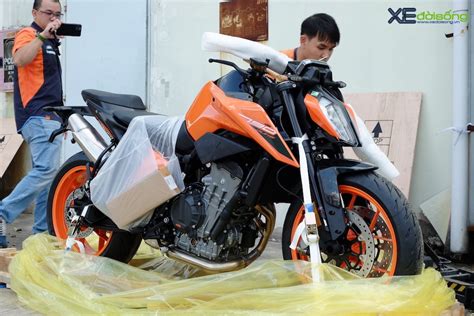 Đập thùng naked bike KTM Duke đầu tiên tại Việt Nam giá bán chắc chắn rẻ hơn triệu đồng