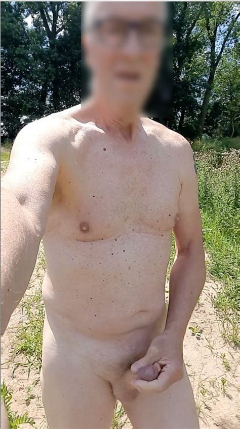 Outdoor Public Naked Exhibitionist Edging Sexshow Cumshot Pics Xhamster