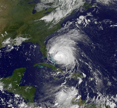NYC Evacuation: Subway, Rail to Shutdown as New York Braces For