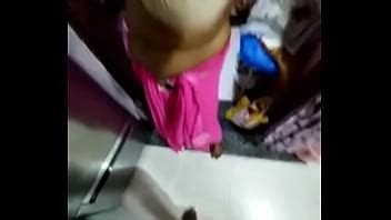 Sirvienta Seducida Y Follada Y Presiona Sus Tetas Tit XVIDEOS