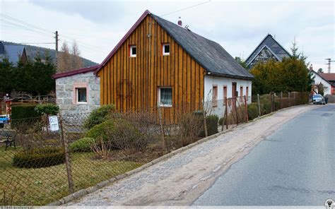 Dom nr 85 ul Kryształowa Piechowice zdjęcia