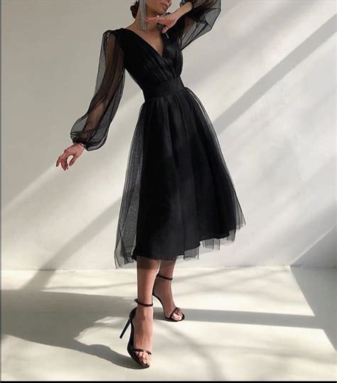 Пин от пользователя Dia на доске Стильные наряды | Бальные платья ...