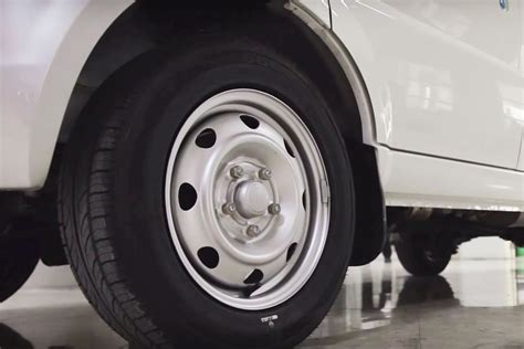 Discontinued BAIC MZ40 Cargo Features & Specs | Zigwheels