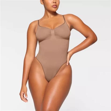 Skims L Xl Seamless Sculpting Bodysuit Shapewear Sienna Thong Nude Picclick Uk