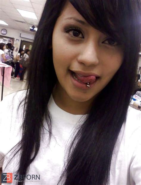 FB Chicks Part ZB Porn