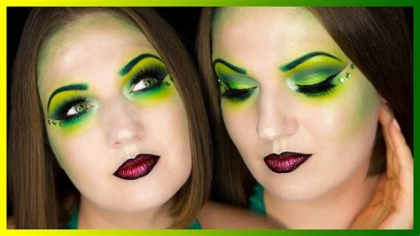 Sexy Green Witch Makeup