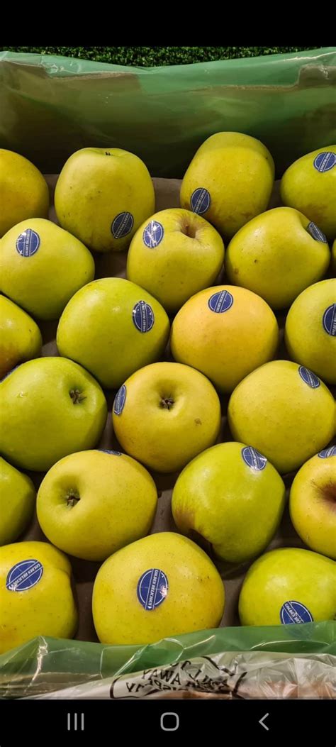 Golden Delicious Apples - Leon's Fruit Shop