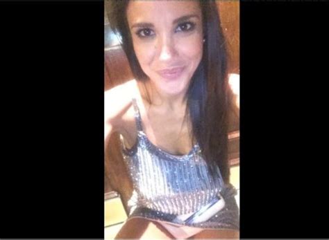 El Descuido Hot De Andrea Rinc N Con Un Vestido S Per Sexy Y Muy Cortito