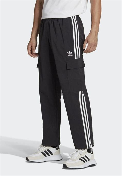 adidas Originals Cargohose - black/schwarz - Zalando.de