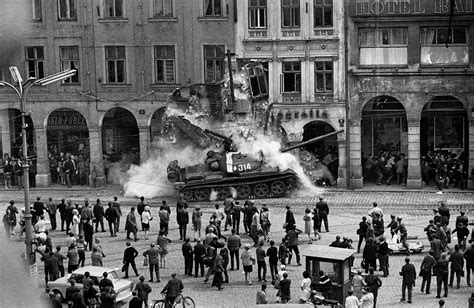 333 - How to?: Prague Spring 1968 English sources