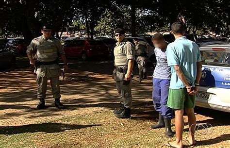 G1 Jovem é Preso Suspeito De Matar O Pai A Pedradas Por Herança Em