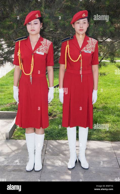 Red Guards China Hi Res Stock Photography And Images Alamy
