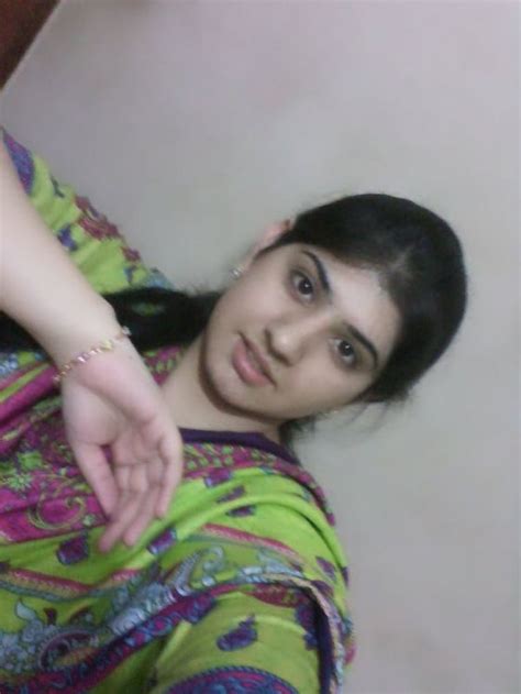 Very Hot Pakistani Girl Mega Leaked Album Rare Collection Don T Miss Desi New Pics Hd Sd