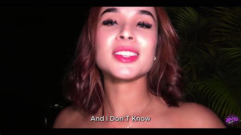 Horny Girl Cheats On His Bf With The Delivery Guy