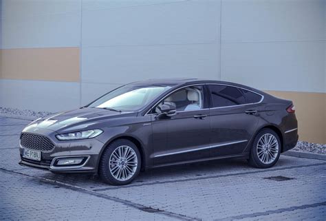 Ford Mondeo Vignale Tdci Km Wi Cej Ni Odrobina Luksusu