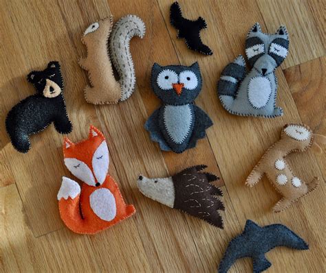 Woodlands Part Ii Diy Felt Creatures Felt Diy Felt Ornaments Crafty